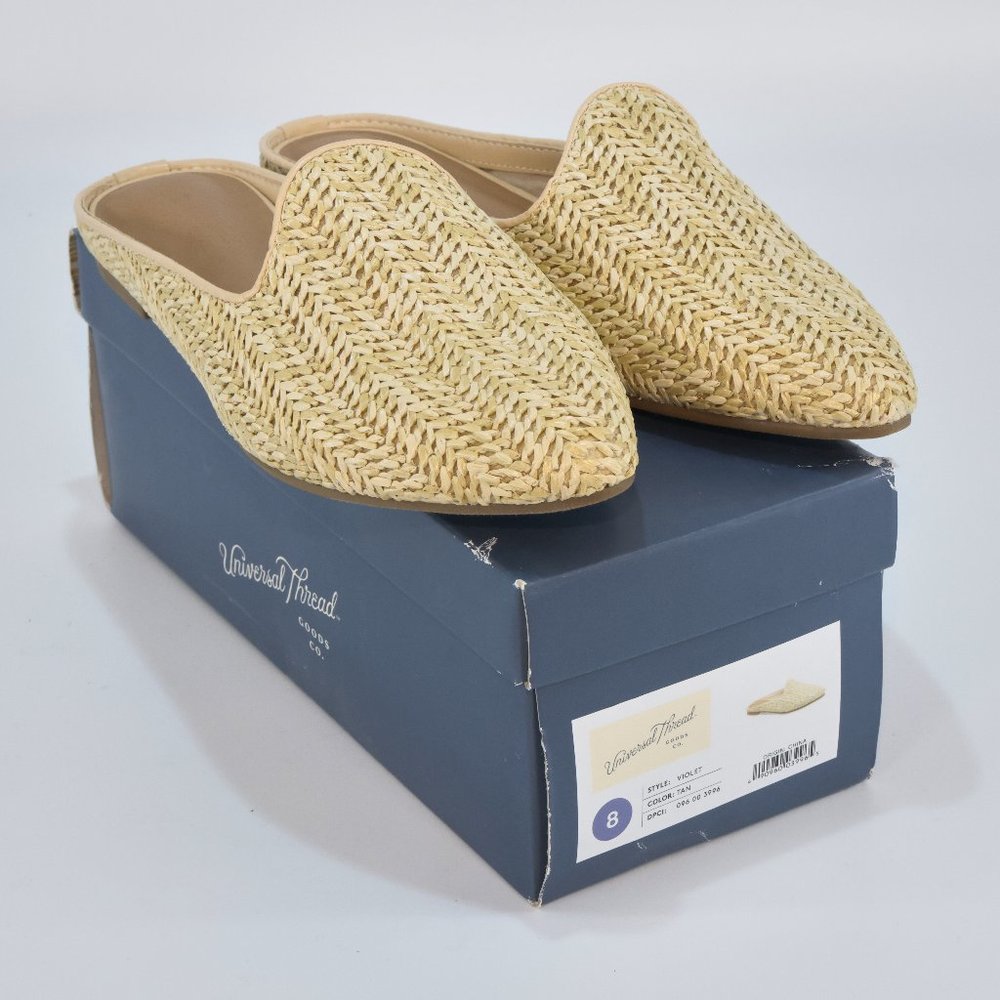 Women's Universal Thread Violet Woman Tan Raffia Slip On Flat Mule- Size 8